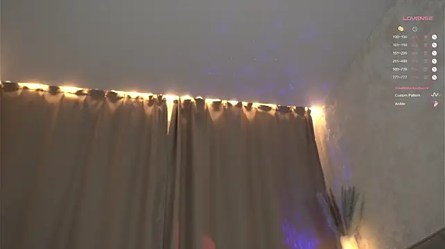 Xxlaletka - slap sensitive pussy
