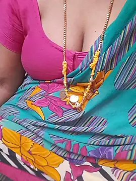 Tamil_Ammani - Boobs show😜😜😝🥰🔥🔥🔥