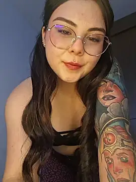 Julieth85_ - Take off your pants + red ass 🍑