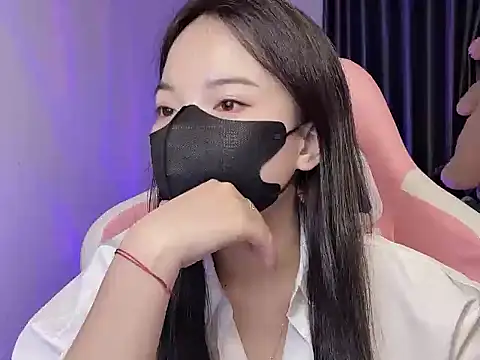 Julie_Ulie - Hôm nay khum Dâm Khum Đĩ chỉ nhận🌺20/10