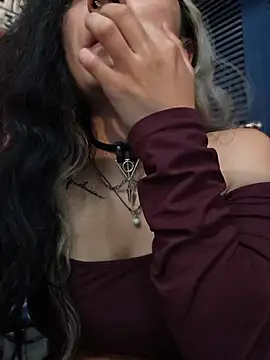 Lila_Desiree - Taking off my panties + finger in pussy