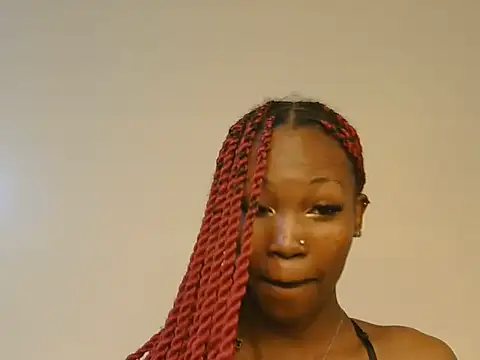 Barbie_baddie - suck tits with more saliva on it