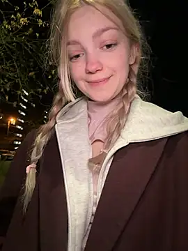 Elsawhere - LOUD MEOW MEOW BEHIND UBER DRIVER😻