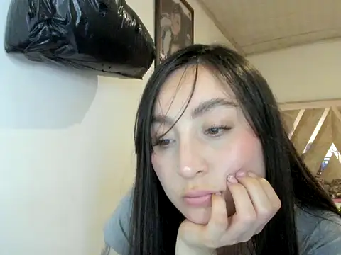 Aurora_Flora - bailar sexy