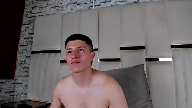 ANLLELOAndANGELA - ✨creampie in ticket show ✨