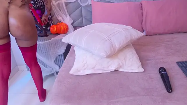 Grace_Williams_ - PLAY WITH MY GRAVITY TOY 😏😈