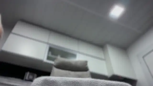 Reyna63 - FINGUER PUSSY UNTIL SQUIRTS