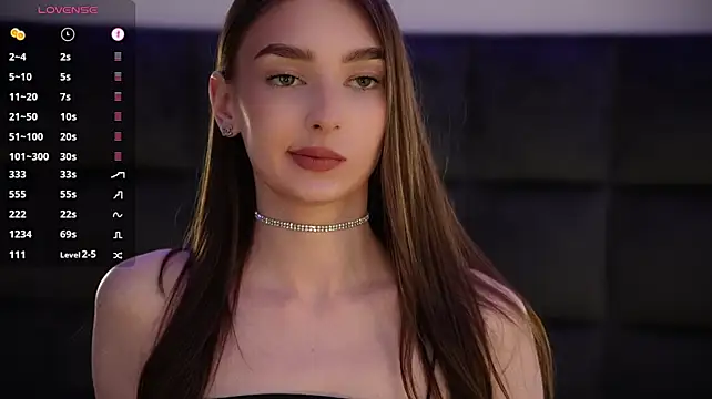 GoldieHarrington - flash ass