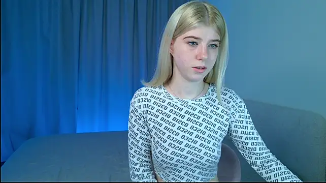 Bella_amory - Blowjob + saliva + gag