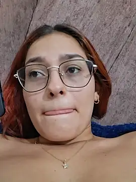 Ary-18 - doggy + 2 finger in ass