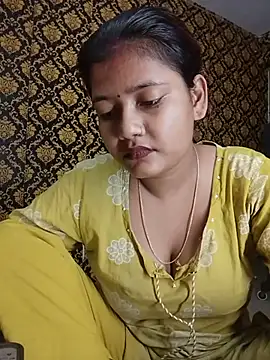Hot_desi_bb2 - Full nude face pussy
