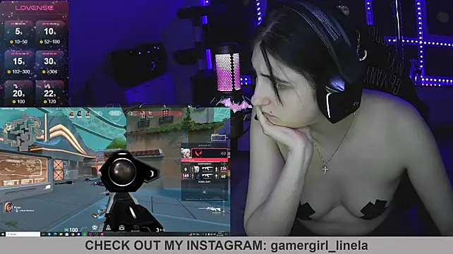 Gamergirl-Linela - LT Gets Oil On Boobs Video