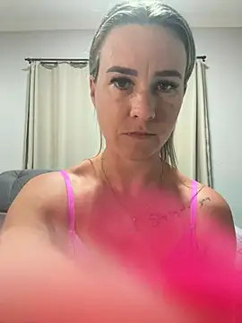 SuhHWhotwife - Ficar pelada e se masturbar com vibrador