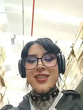 Taaylor33 - Fingers pussy