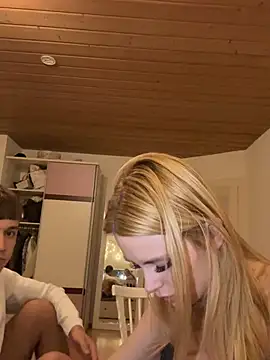 YoungGermanKiki18 - 🔥Slap her ass 10x