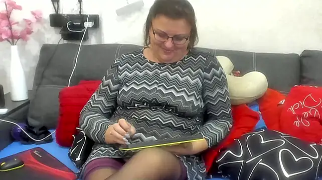 KittyCharm - panty off + open pussy