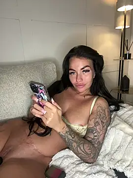 BELLABLACKXUK