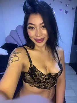 Mia_dollce_ - Bounce my naughty ass 🥵😈