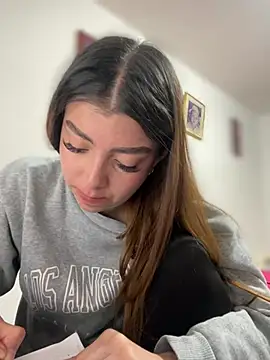 Cloew_Marz - Show boobs