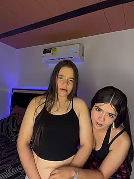 Zow_ - 🎀 FRENCH KISS + SHOW BOOBS BOTH 🎀