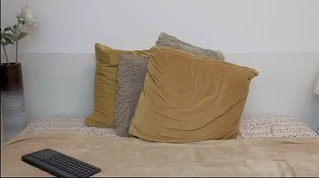Anna_Love1 - PLAY SHOW