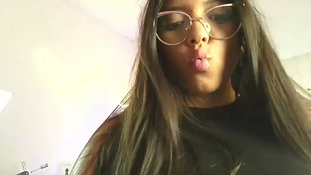 Megaan_Greey - pinch your nipples 🍒👀