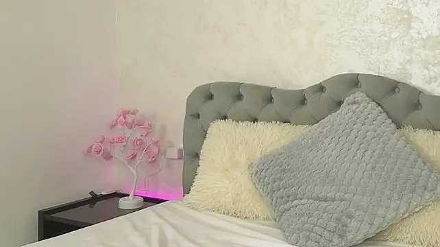 ChloeBelleX - Make my pussy wet 🌶️🌊