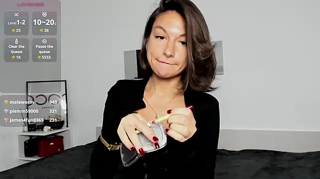 KellySmitS - tease u w my big pussy