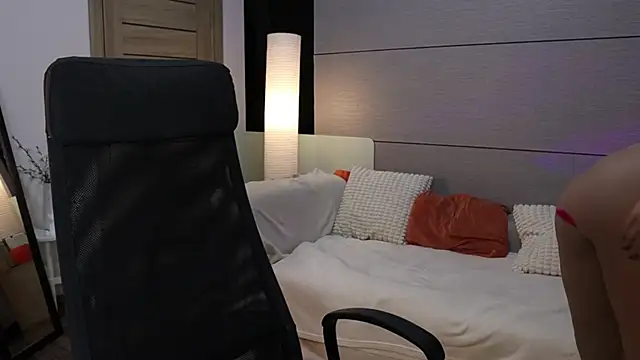 Laraaa_Loom - 💥 blowjob 💥