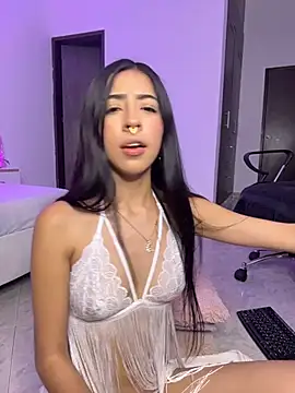 Mirandaa_Rogers - spank ass x 20 + oil 🥵🍑