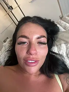 BELLABLACKXUK