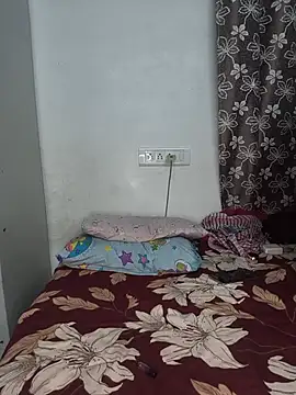 Urs_nastybabe - PUSSY FINGER WITH SQUIRT