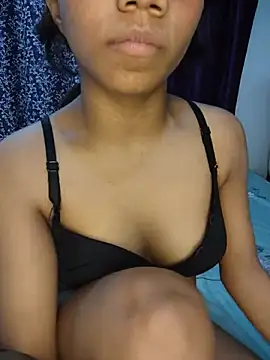 Mini-cutie - Boobs and oil show