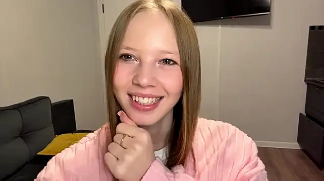 DionnaStrech - i know u want a kiss from me ><