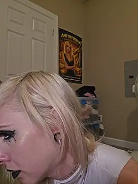 AmethystFoxx - Gape ass with widest plug