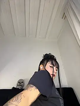 __itsbambi - 4 fingers in my ass 🍑💦