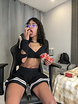 Maria-jose- - Show Ass with Oil