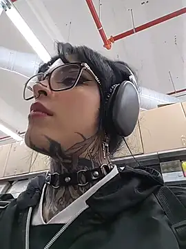 Taaylor33 - Fingers pussy