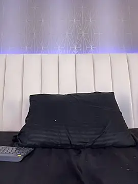 Mia-Medina - show cum