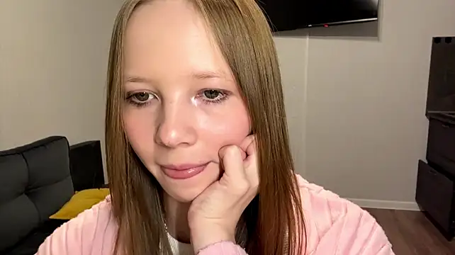 DionnaStrech - i know u want a kiss from me ><