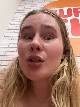 SiaLater - Sabrina lick Sia pussy at bk🍔