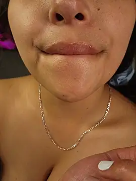 Lucy_Marin - 🔥 HOT OIL ON MY ASS🔥