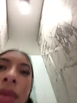 Yul-nova - FINGERS IN PUBLIC🥵