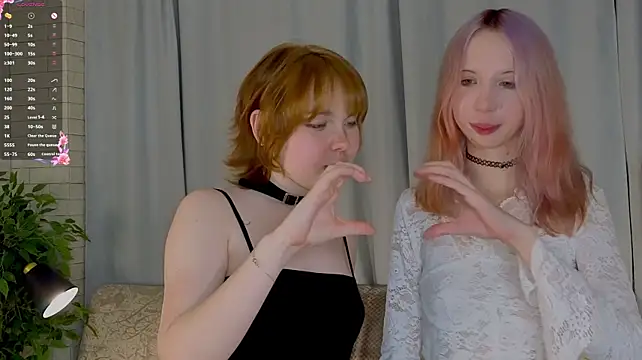 HirokoBard - Flirty Photoshoot 🥵