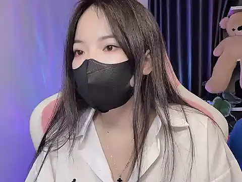 Julie_Ulie - Hôm nay khum Dâm Khum Đĩ chỉ nhận🌺20/10