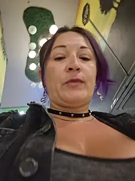 Sophie_banger - My friend strokes & suck my nipples 🥵