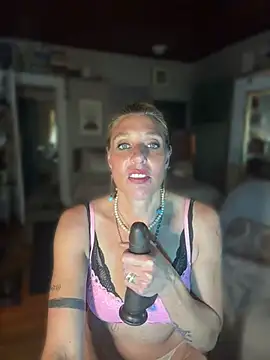 Glamazing - Dildo Tease 3 min
