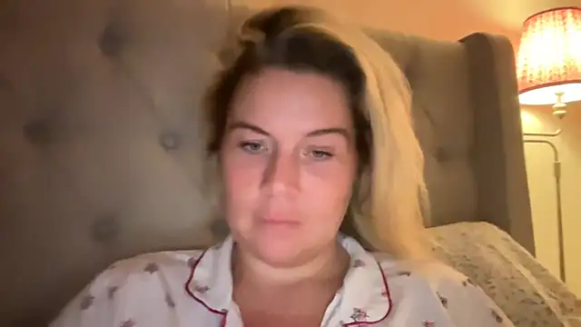 Erincheshire - LT GETS SNAP & 2 SEX TAPES