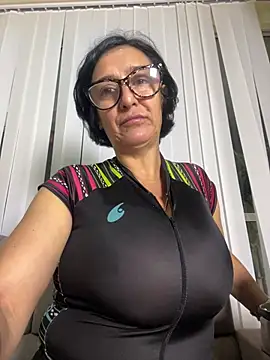 Star_anastasia - show oil tits