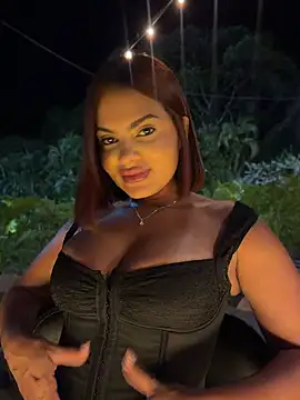 Irina_Velvett - Flahs tits in públic 😈💋